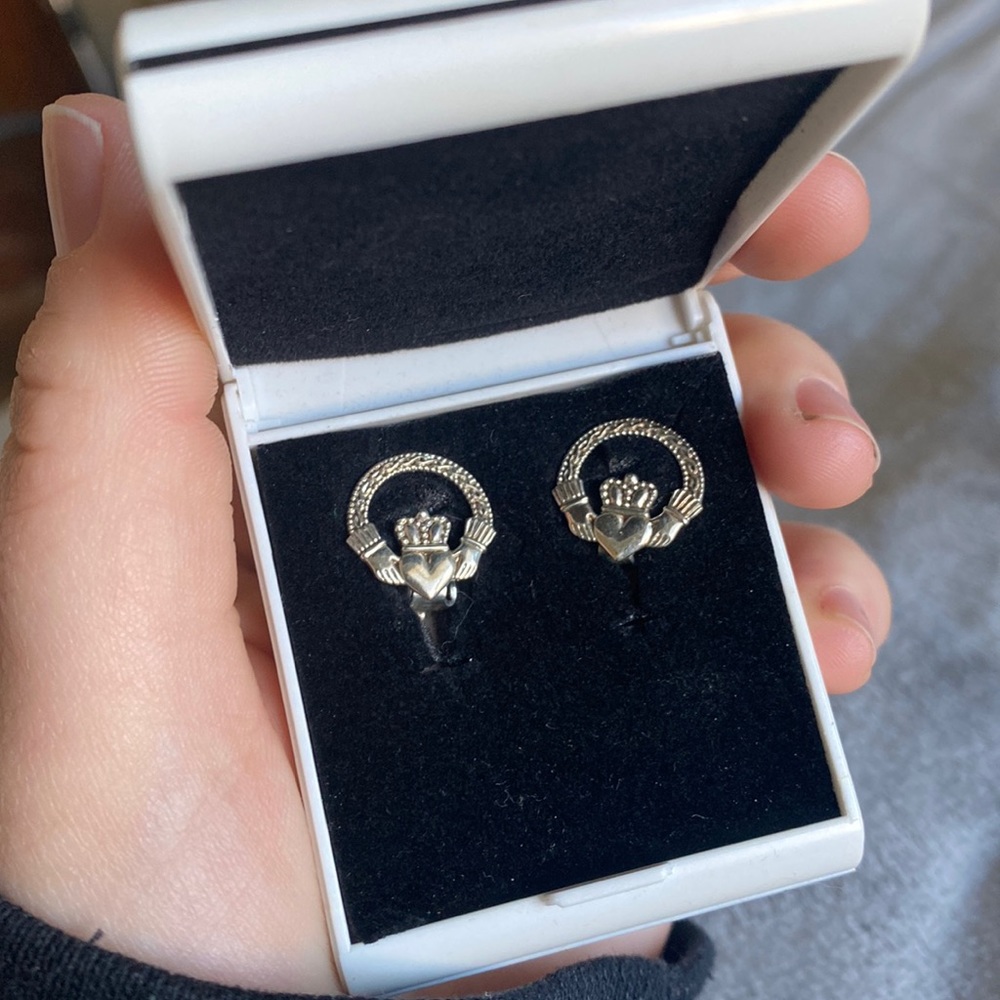 Sterling silver 925 claddagh Celtic earrings clip on